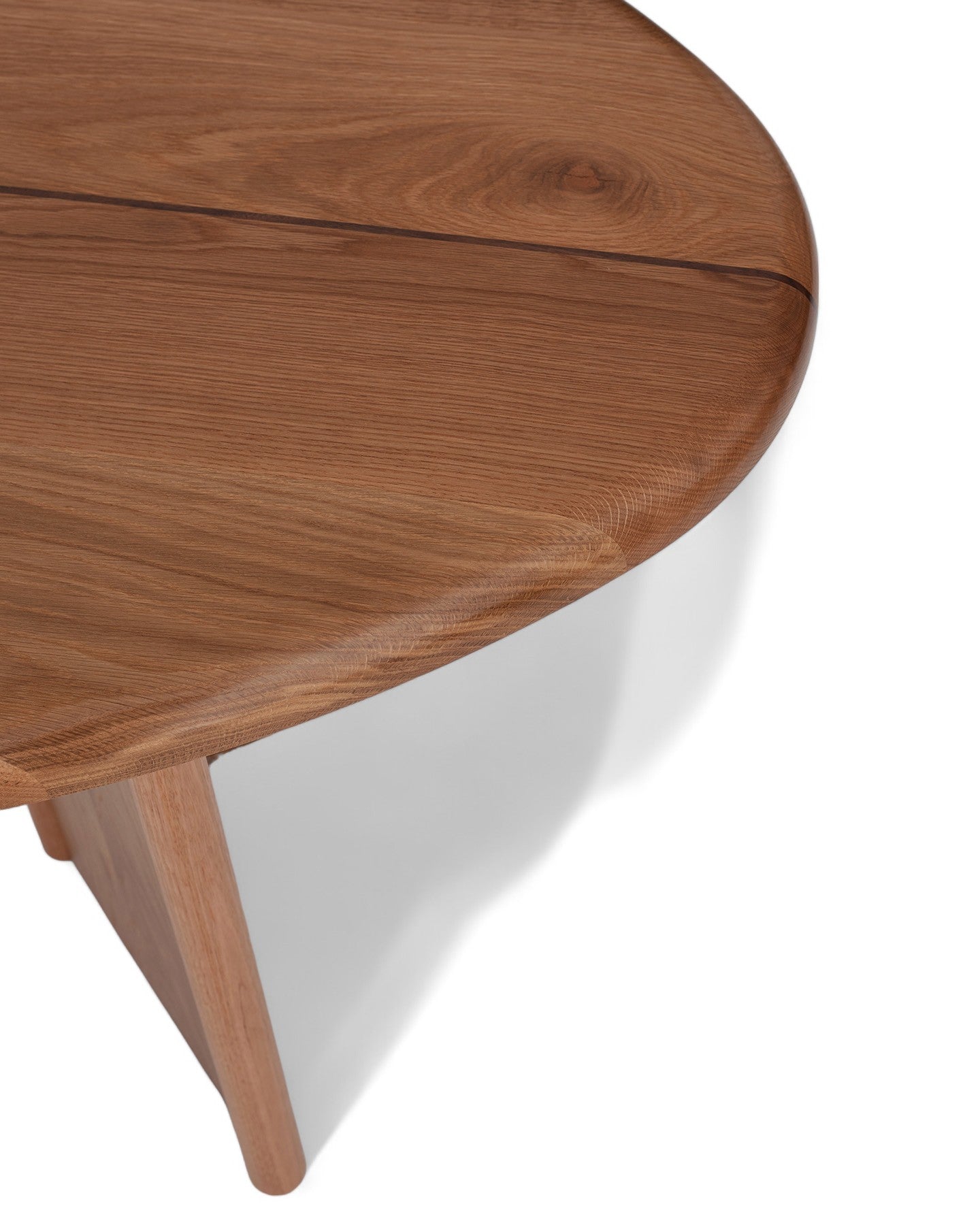 Shoreline Grace Dining Table