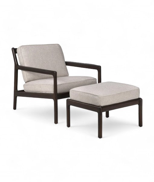 Seaside Charm Chair