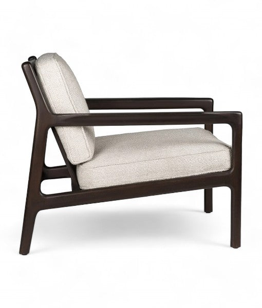 Seaside Charm Chair
