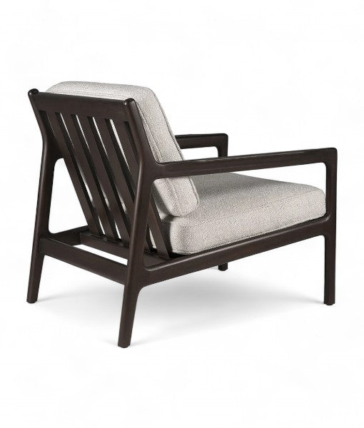 Seaside Charm Chair